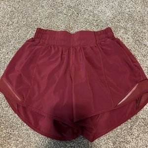 lululemon hotty hots